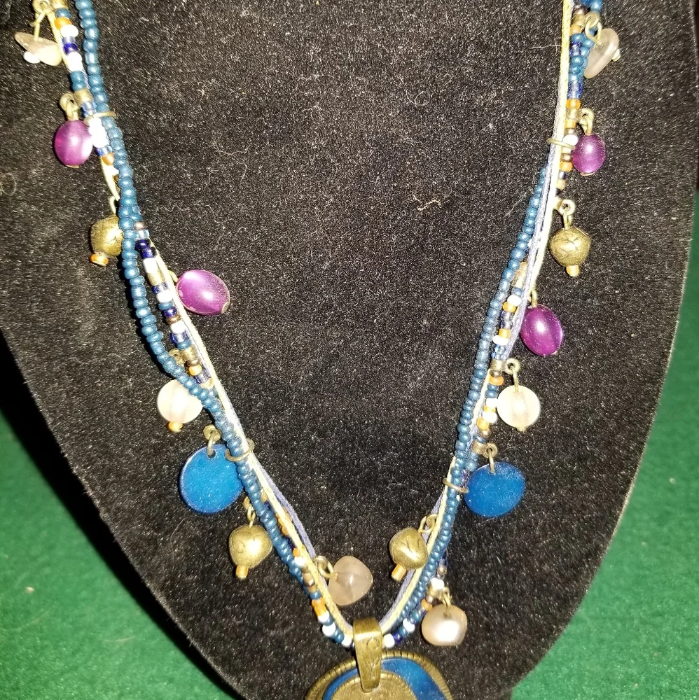 Necklace - Picture 4 of 5